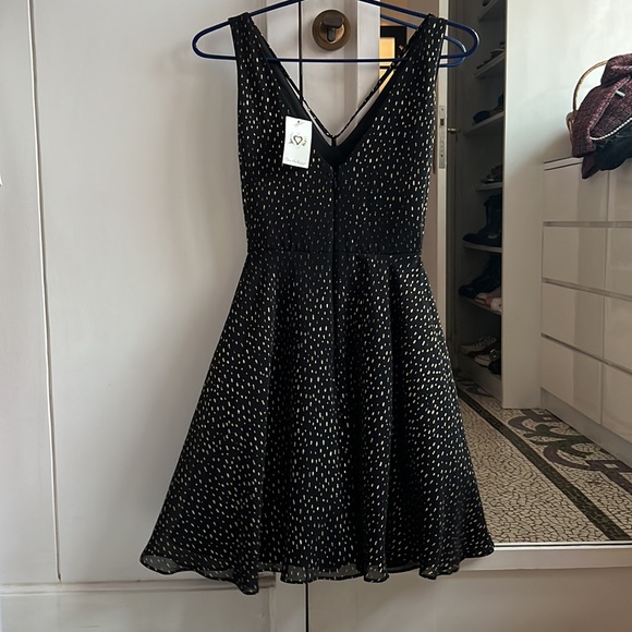 Miss Selfridge Polka Dot Print Flowy Dress - Picture 3 of 7
